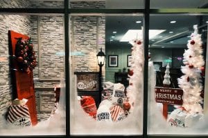 Easy Diy Christmas Decor For Your Office Bluewater Properties